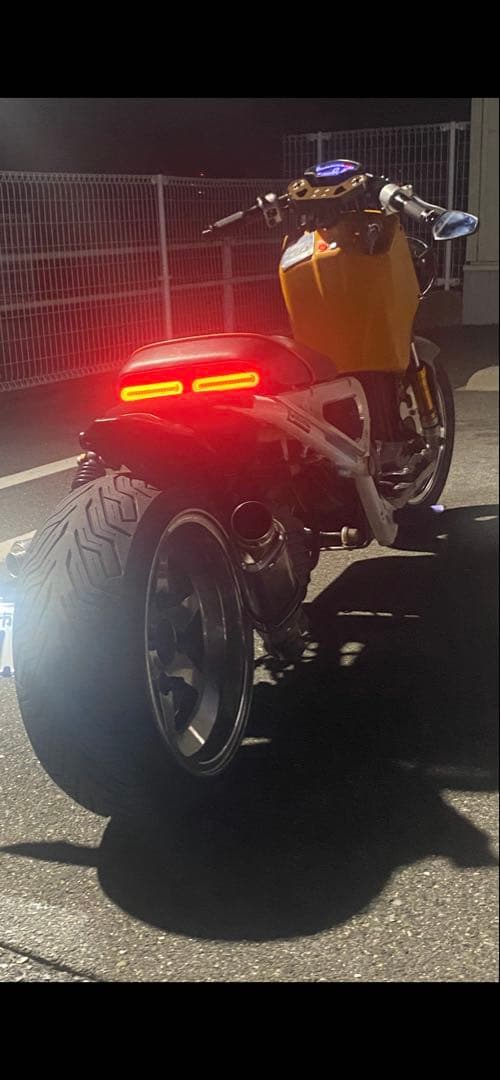 ズーマー用テールユニット ダッジタイプ2-a 販促用試作中古品