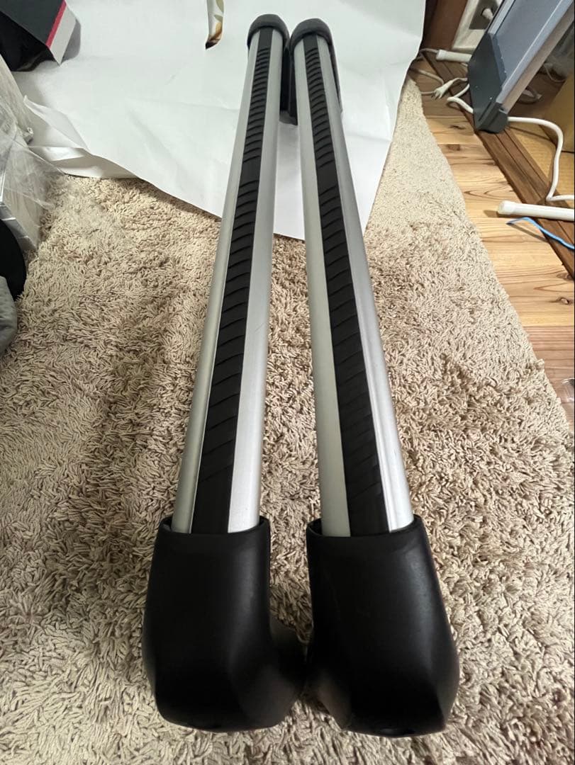 ベンツ Aクラス　純正 スーリー キャリア　正規品 THULE スーリー メルセデスベンツ Aクラス（W176） ルーフキャリア 4点