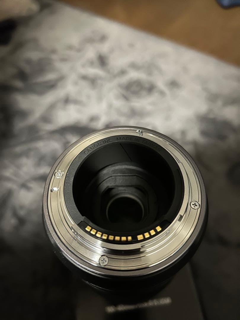 CANON RF100-400mm f5.6-8 IS USM　キャノン