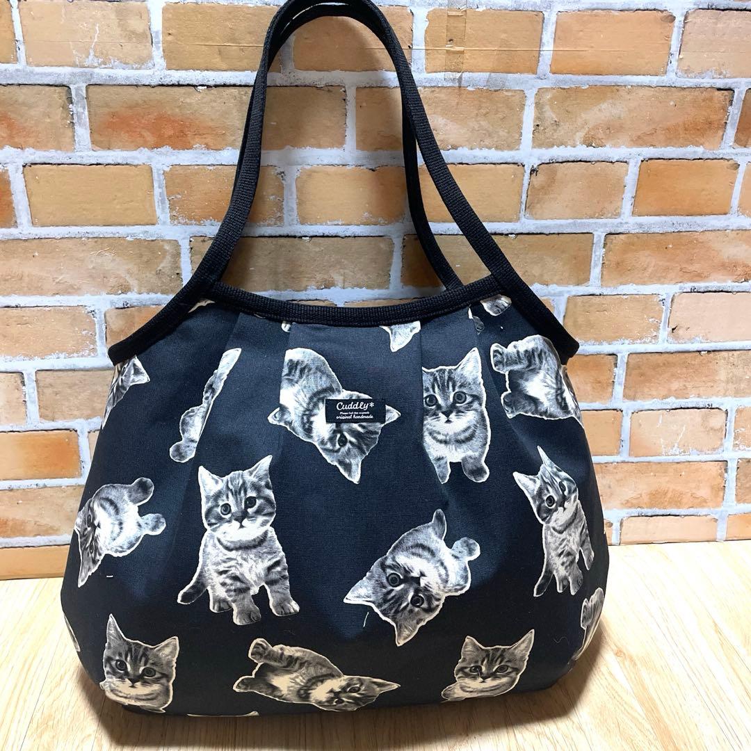 春幸秋様 10/15分 ネコちゃん 特大グラニー ファスナー仕