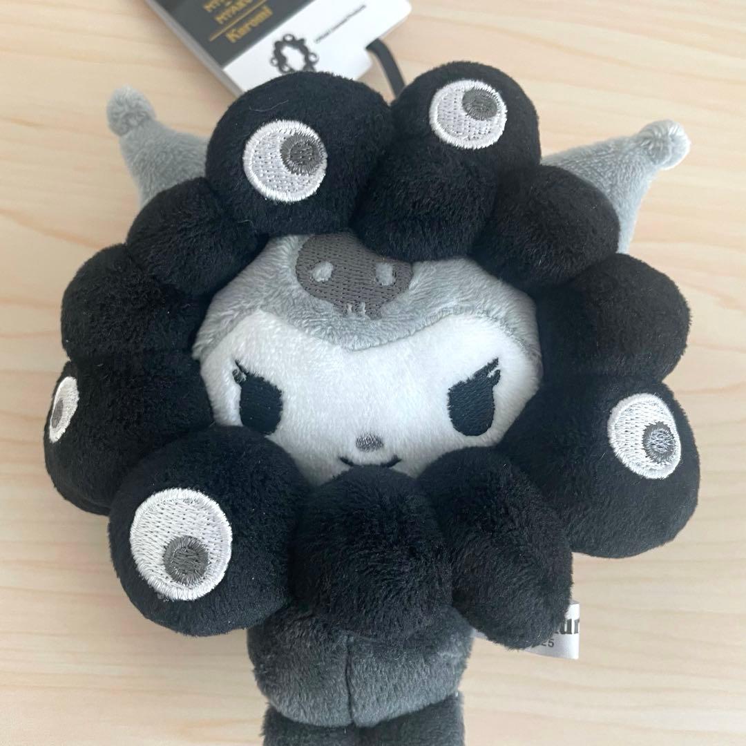 サンリオ クロミ 黒ミャクミャクなりきりぬいぐるみ カラビナBC - メルカリ