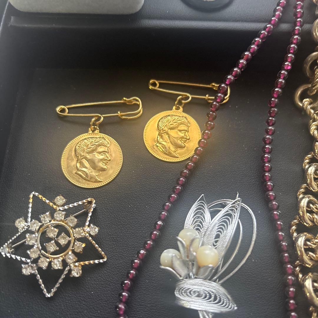 遺品整理・生前整理品］⚡️ゲリラ‼️オークションネックレス カメオ