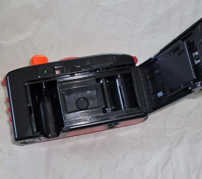 希少？ レア 非売品 赤いきつね しゃべるんですカメラ 東洋水産 - メルカリ