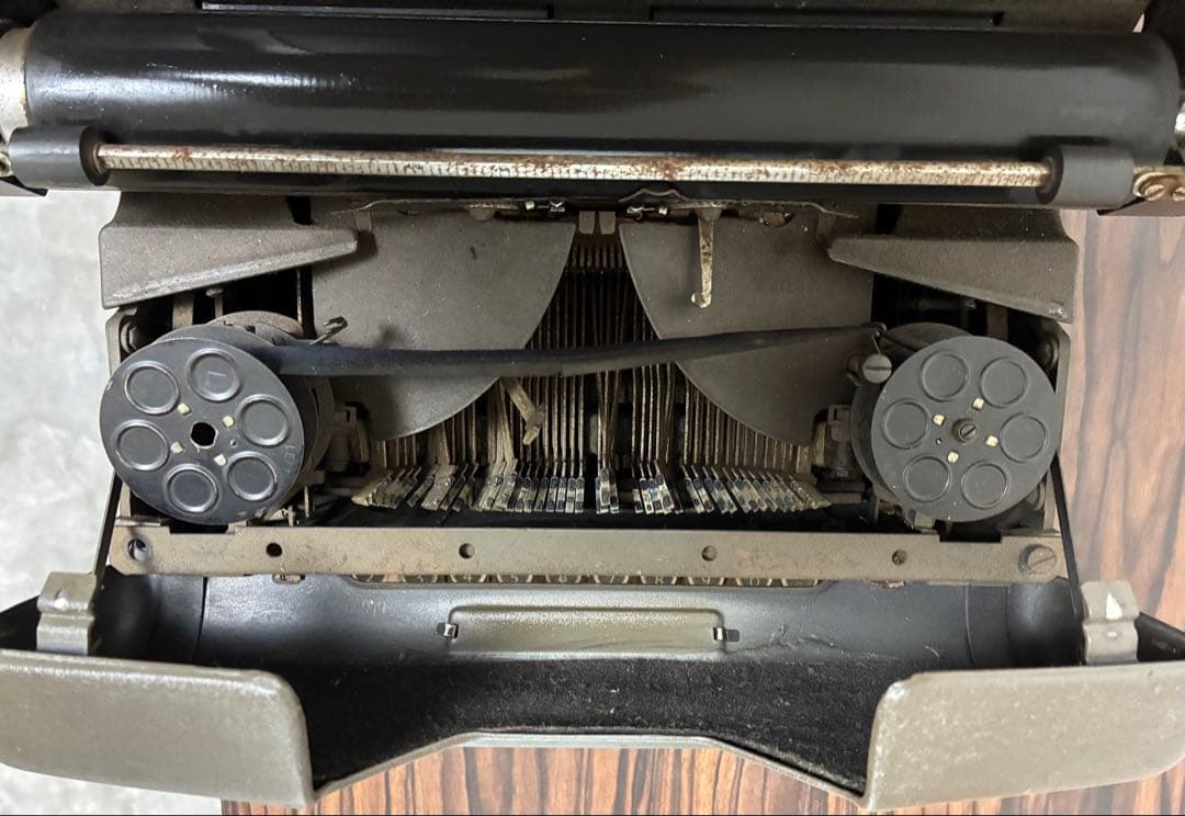 希少品❗️イギリス製 インペリアル タイプライター モデル60