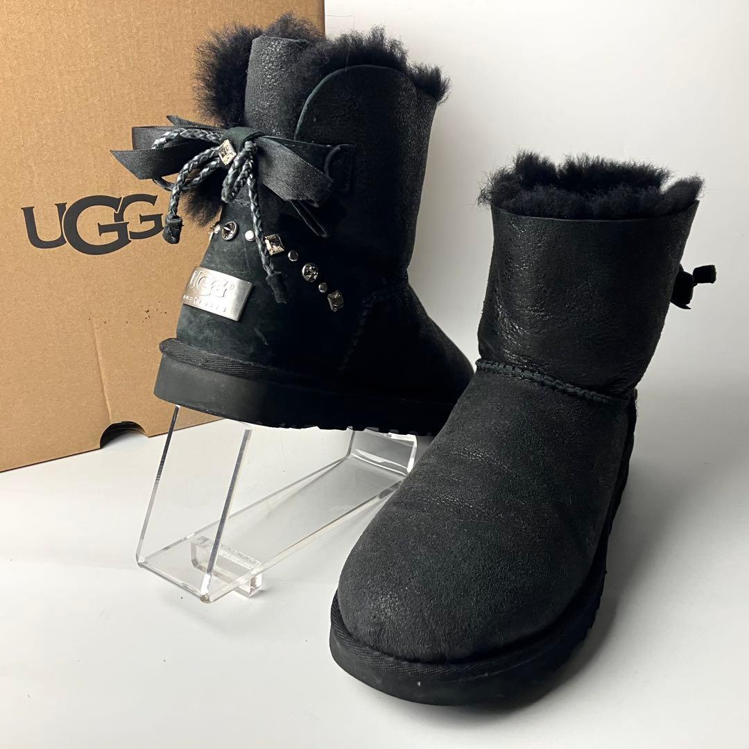 ひろみん様専用UGG アグ スワロフスキーコラボ リボン スタッズ