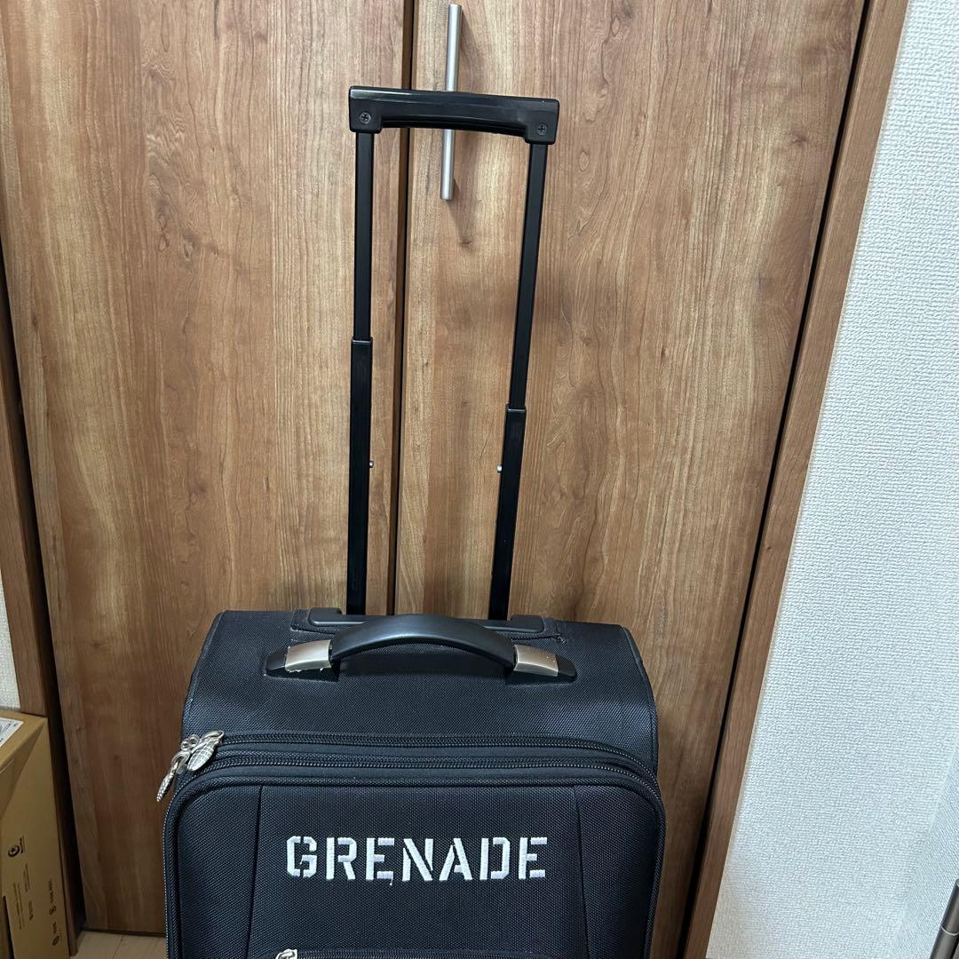 GRENADE（グレネード） キャリーバッグ 機内持ち込み可の通販はau PAY