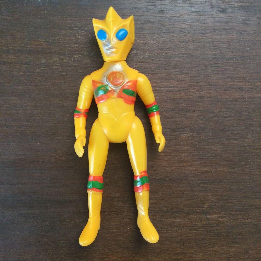 トリプルファイター ソフビ人形 ブルマァク製 - メルカリ