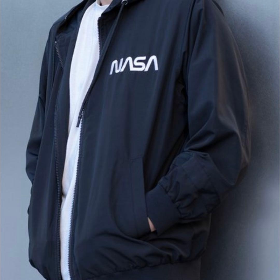 美品Mサイズ】ウマ娘 NASA 宇宙走娘 コスモピュエラ シェルパーカー 黒