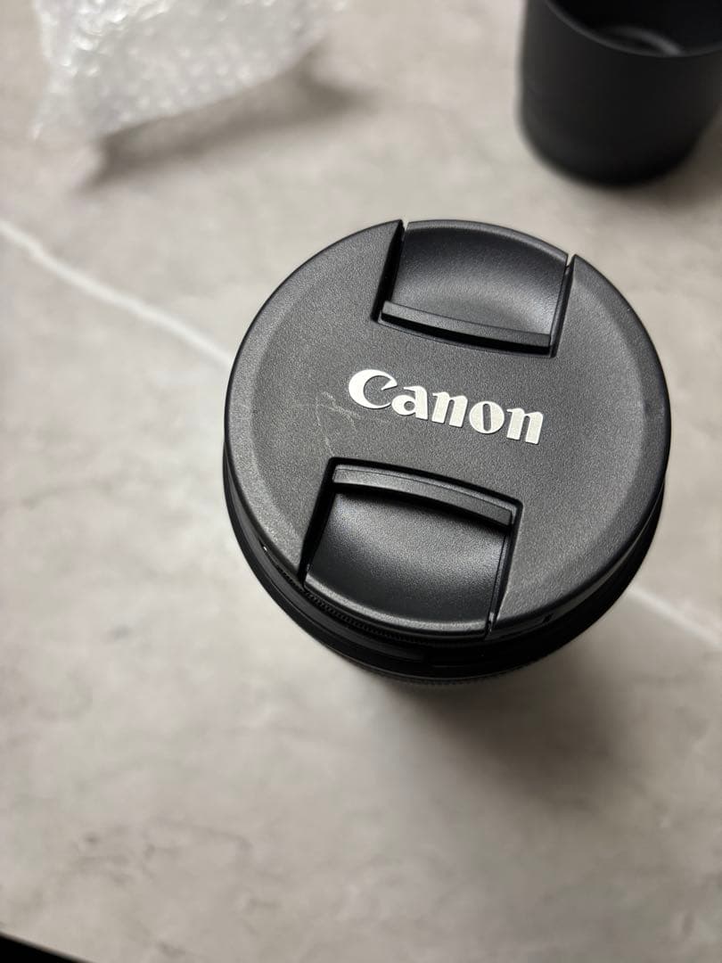 ほぼ新品　Canon RF100-400mm F5.6-8 IS USM レンズ