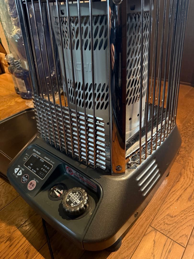 FM-104F ストーブ 2009年製 ダイニチ工業 - メルカリ