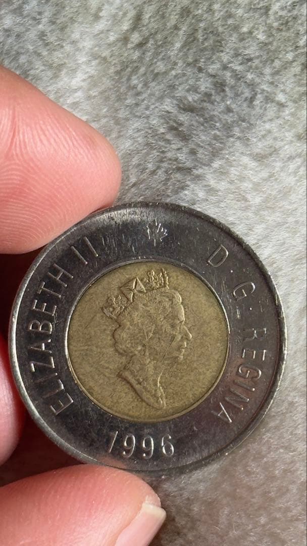 カナダ 2ドルコイン 1996年 エリザベス2世 - メルカリ
