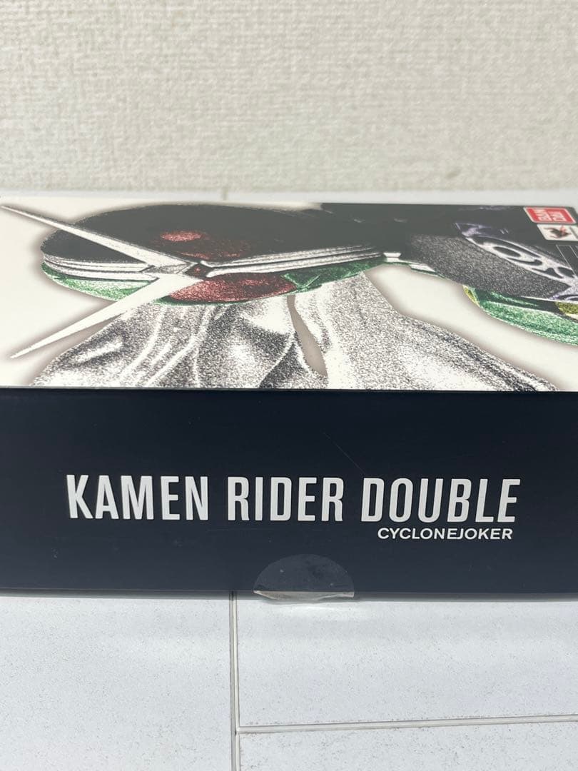 S.H.Figuarts（真骨彫） 仮面ライダーW サイクロンジョーカー