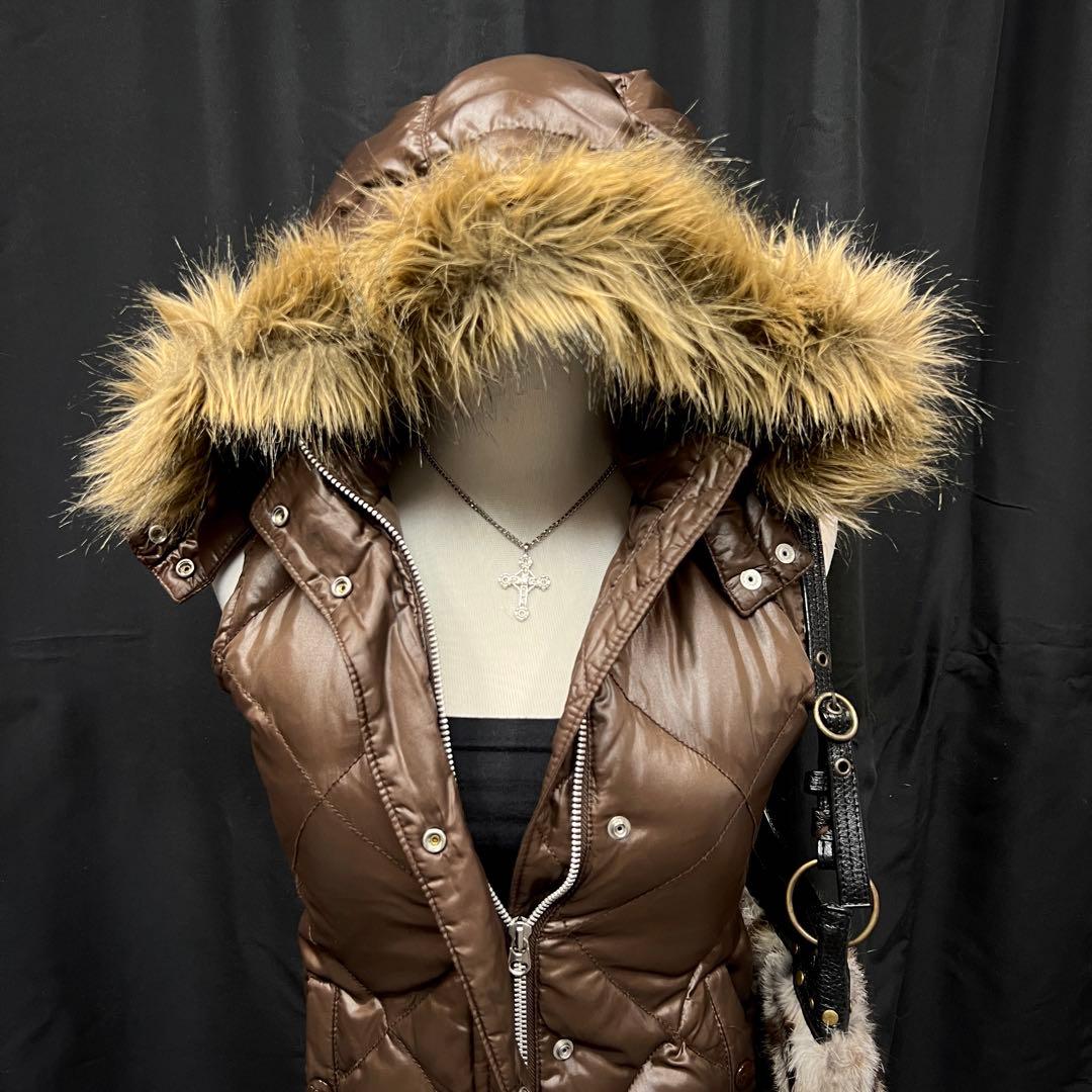 平成ギャル y2k ファー付き ダウンベスト フード ブラウン 短丈 - メルカリ