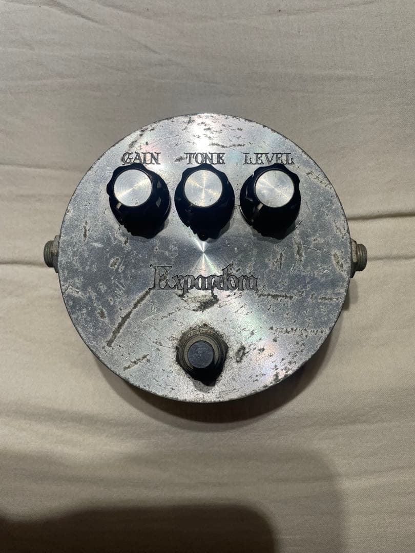 bixonic expandora エクスパンドラ 歪み4モード Bixonic Expandora」ビリー・ギボンズも愛用したOD/DSエフェクターを