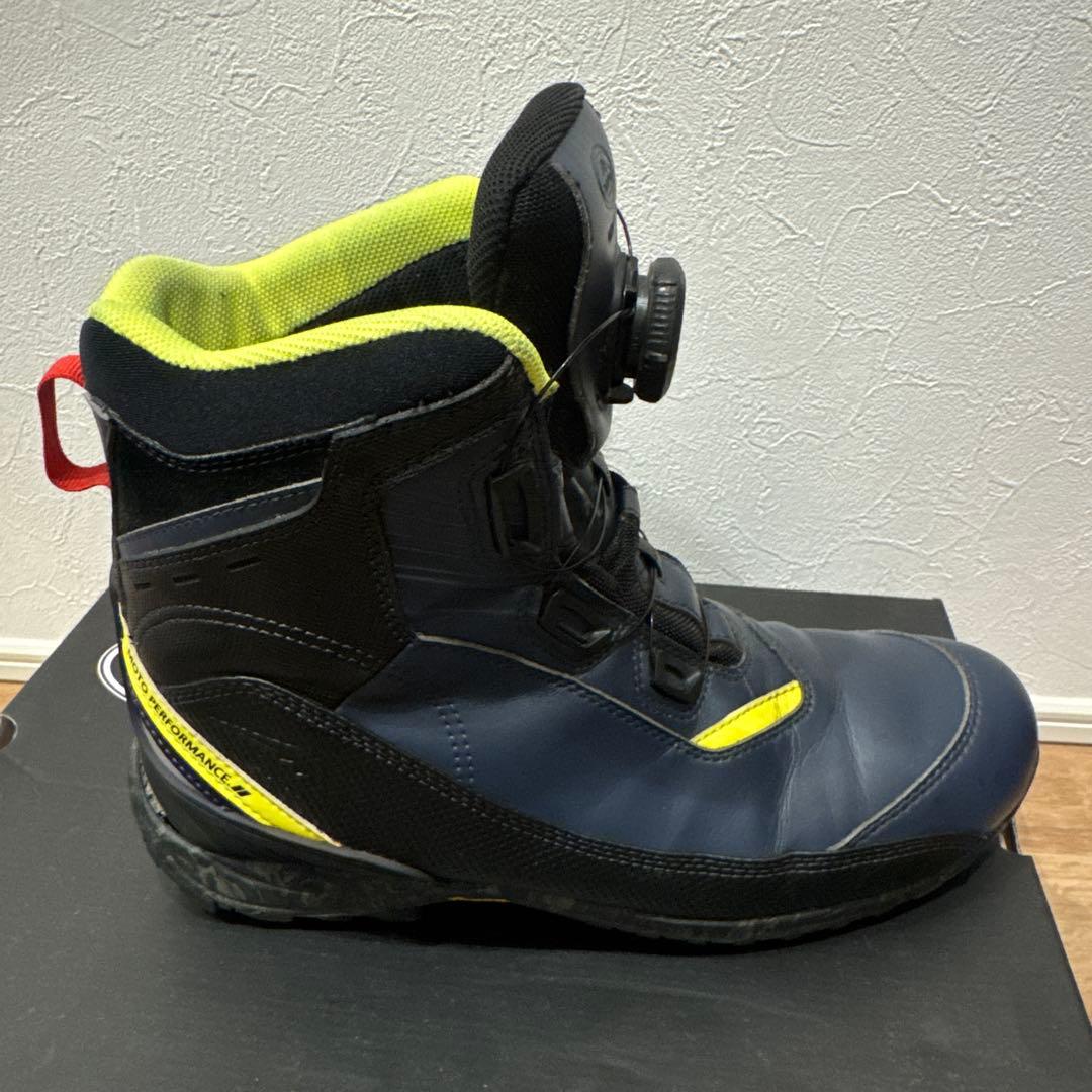 クシタニ　アドーネシューズ 28.0cm