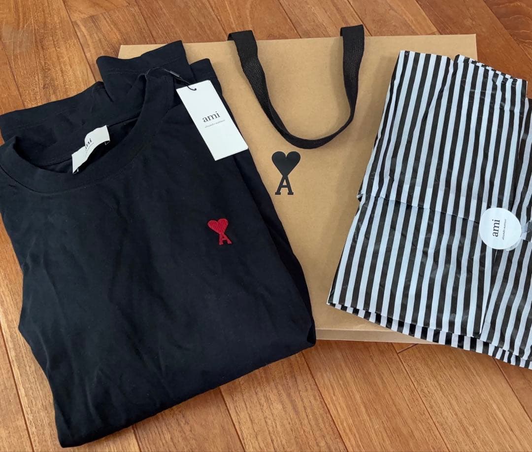 AMIPARIS ハート刺繍 トレーナー 黒XXL 楽天市場】ami paris アミパリス トレーナー BFUSW005.747 レディース