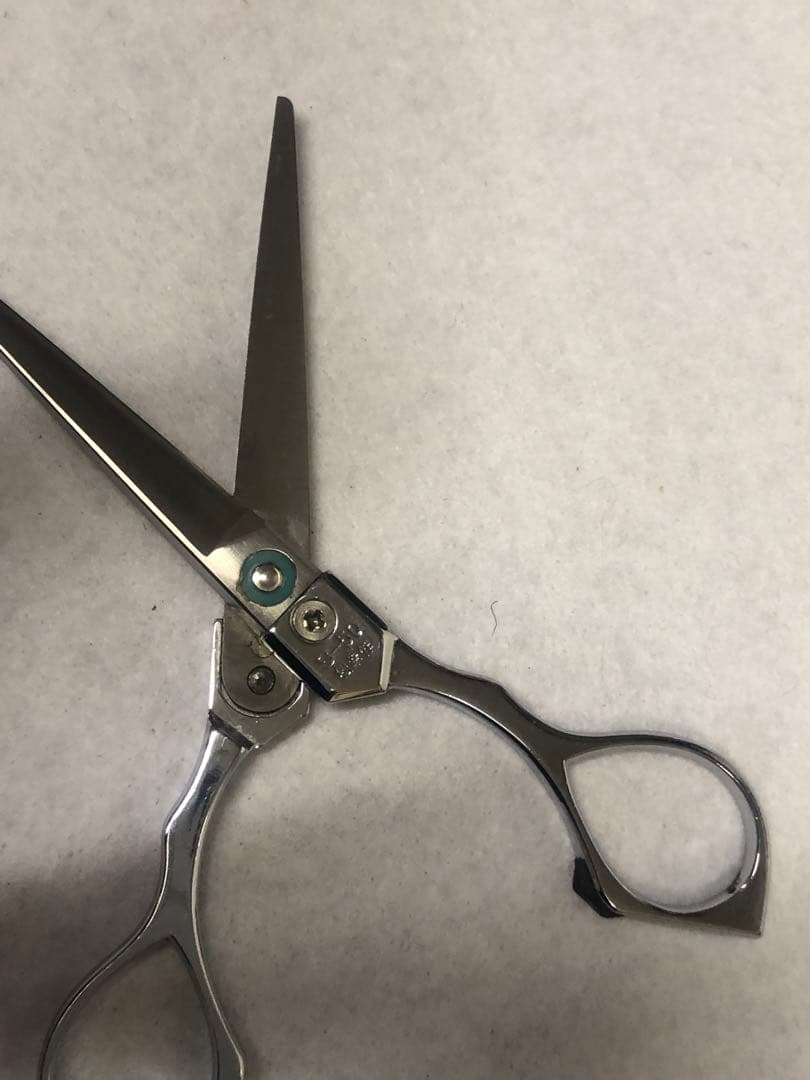 ヤサカ美容鋏 シザー 松幸作 S－50 カットハサミ - メルカリ