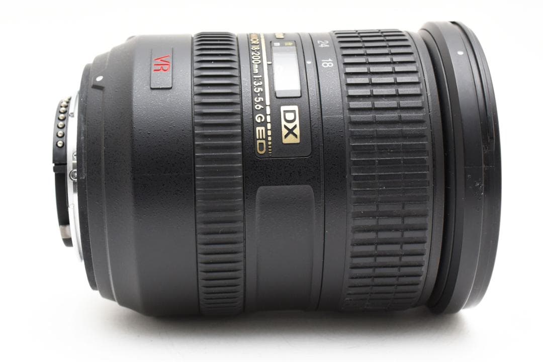 【美品】Nikon AF-S DX 18-200mm f3.5-5.6 #E08