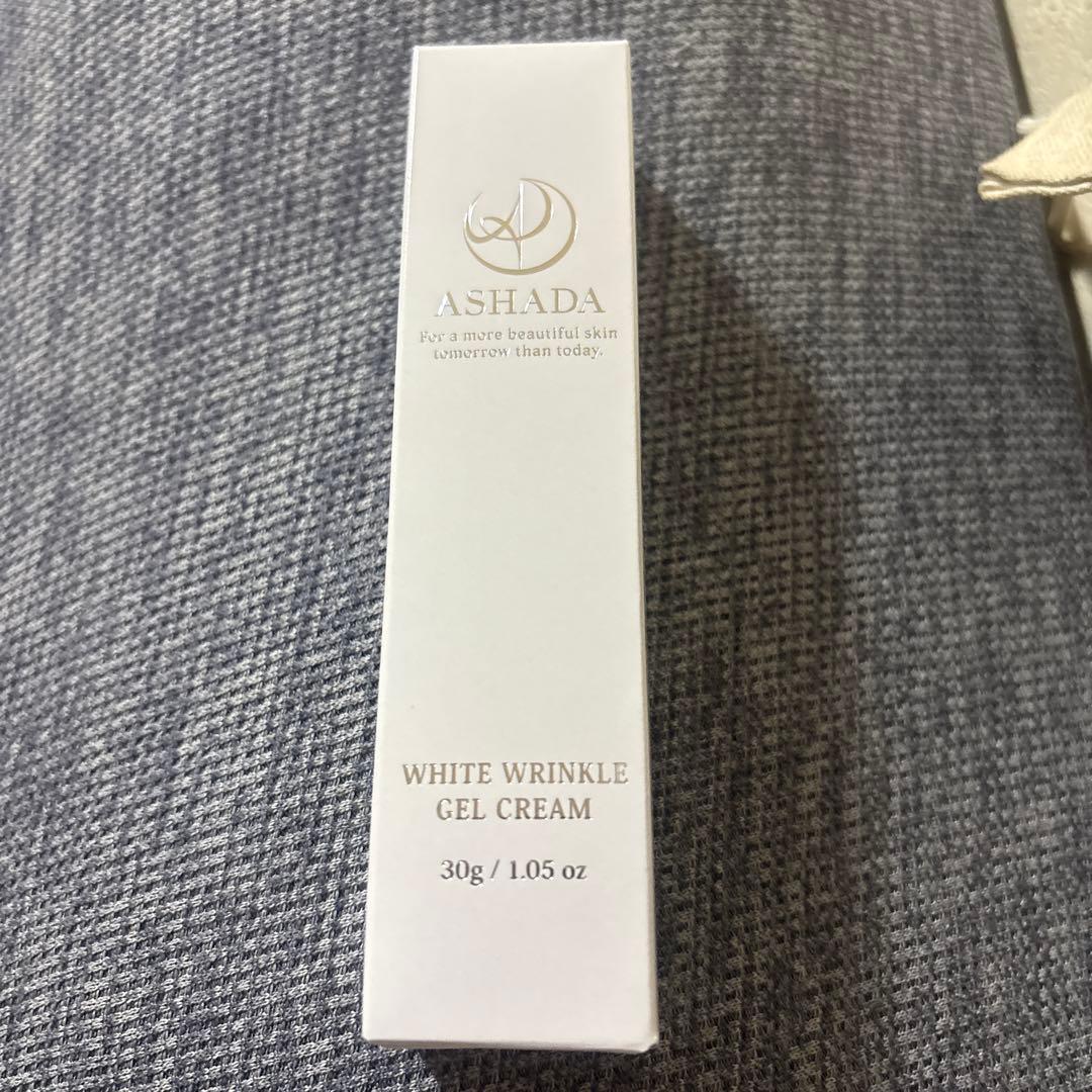 サムシングシミシワホワイトクリーム3本 楽天市場】【予約販売／リニューアル予定】 美白クリーム 顔にできて