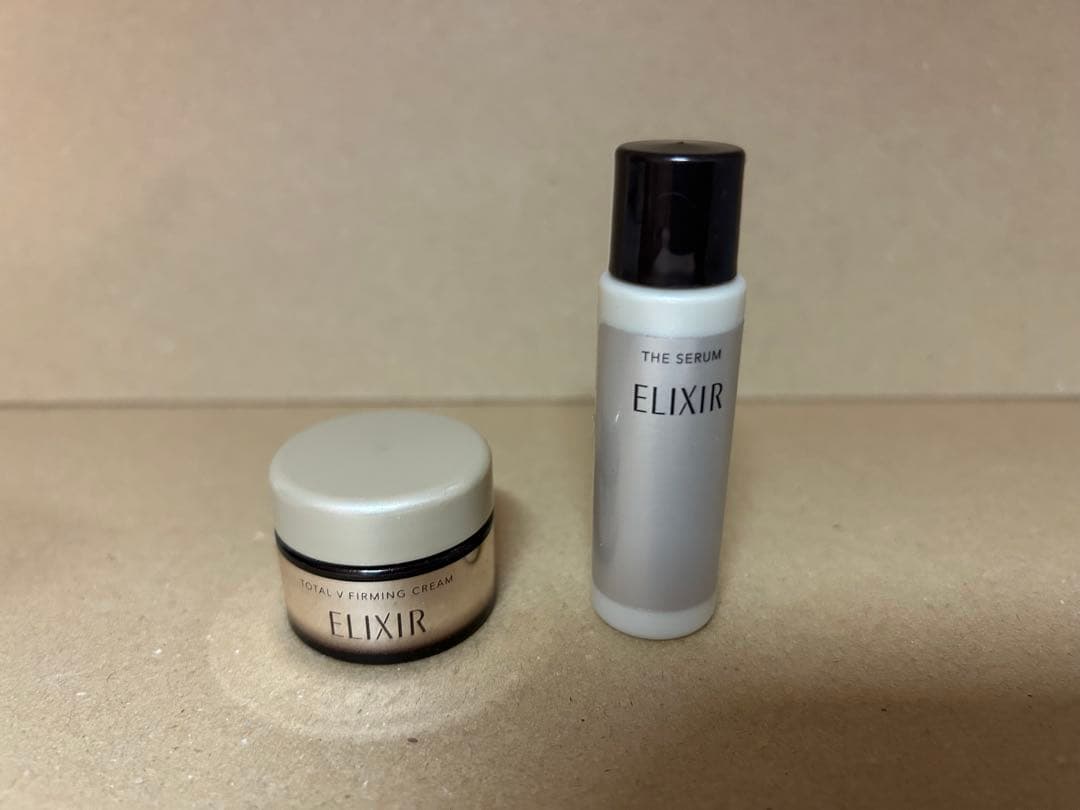 ブ*ラ様 エリクシール エイジングケアW名品セット