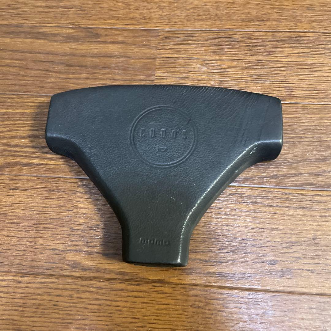 ユーノスロードスター純正モモステアリング　センターパッド！ ユーノスロードスター NA6CE 純正MOMOステアリングセンターパッド モモ