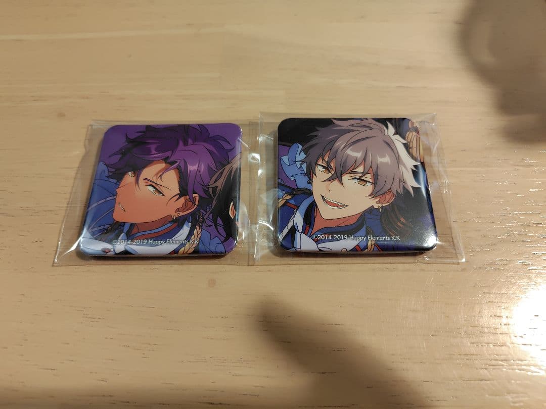 あんスタ 缶バッジ 大神晃牙 乙狩アドニス アルバム trip undead