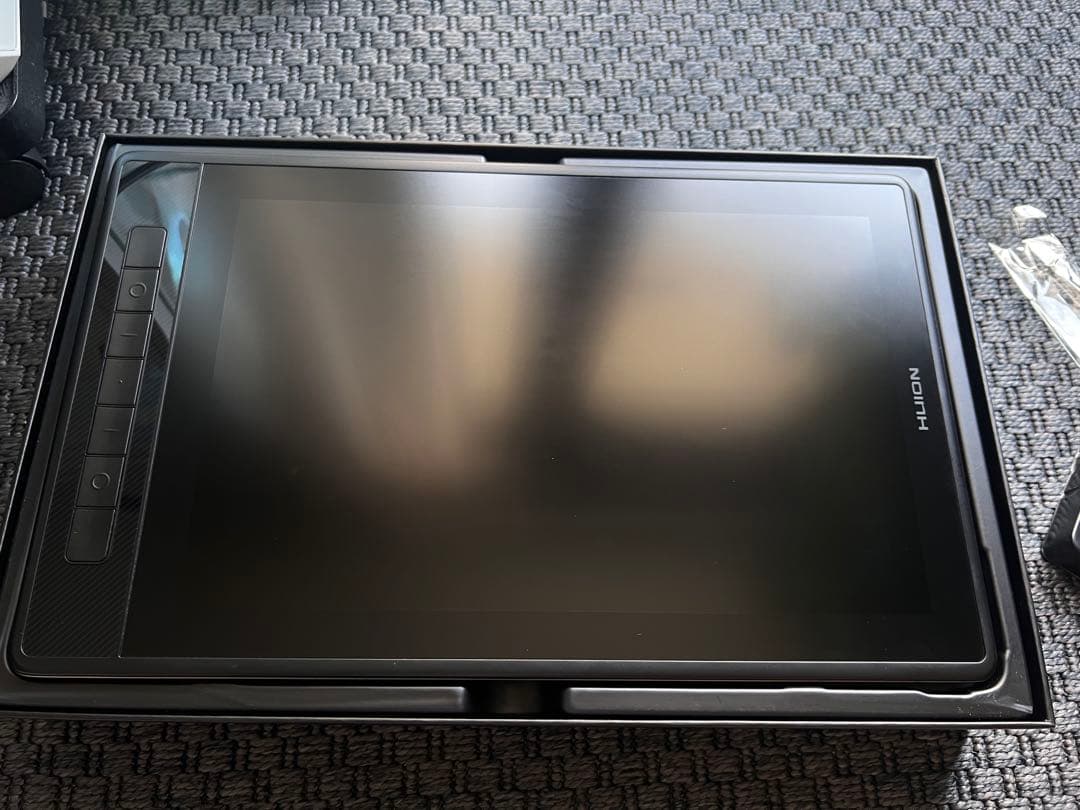 Huion Kamvas Pro 13 (2.5K) ペンディスプレイ — 美品