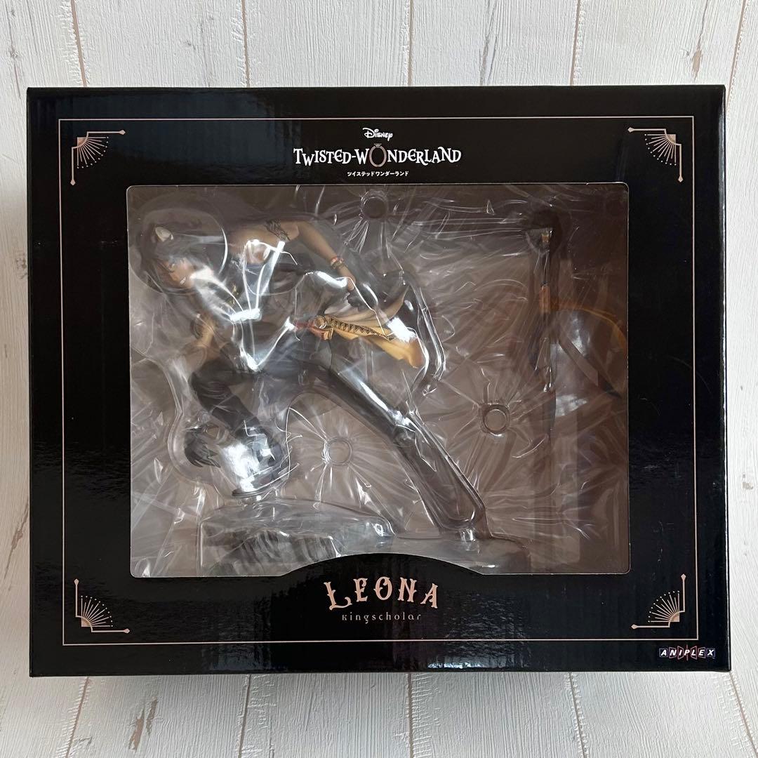 ツイステ レオナ 1/8 スケールフィギュア 特典 ポストカード 缶バッジ