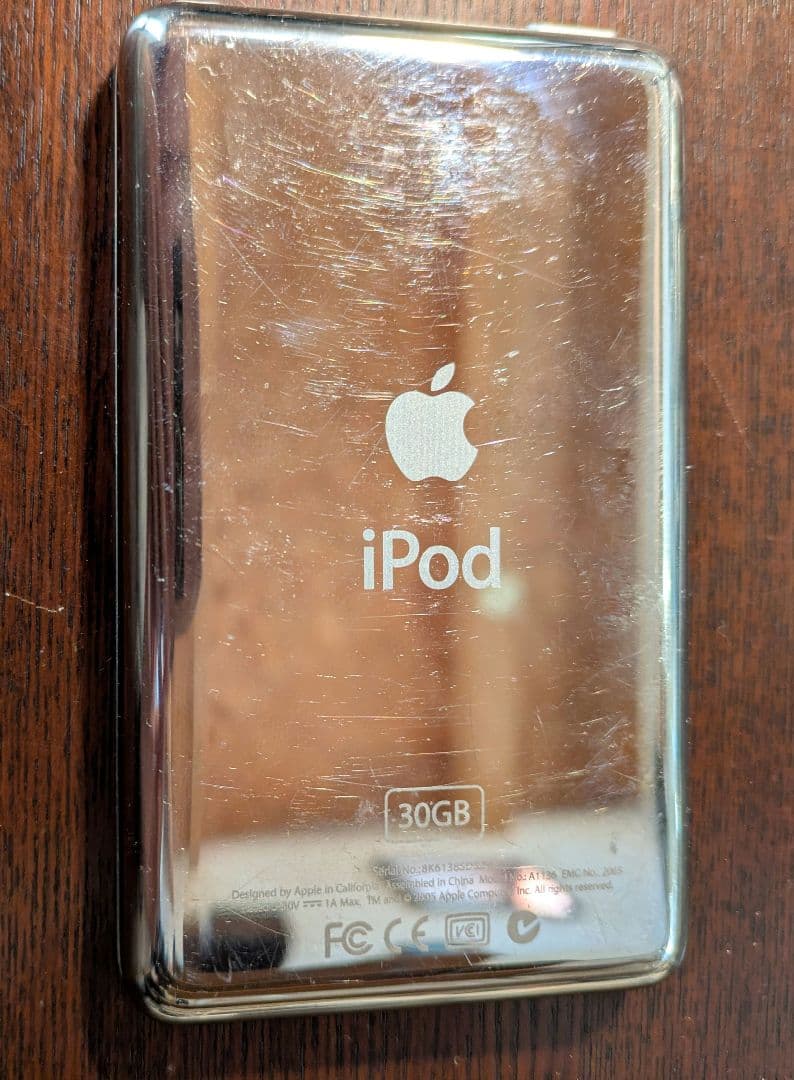 iPod classic 第五世代 30GB A1136 - メルカリ