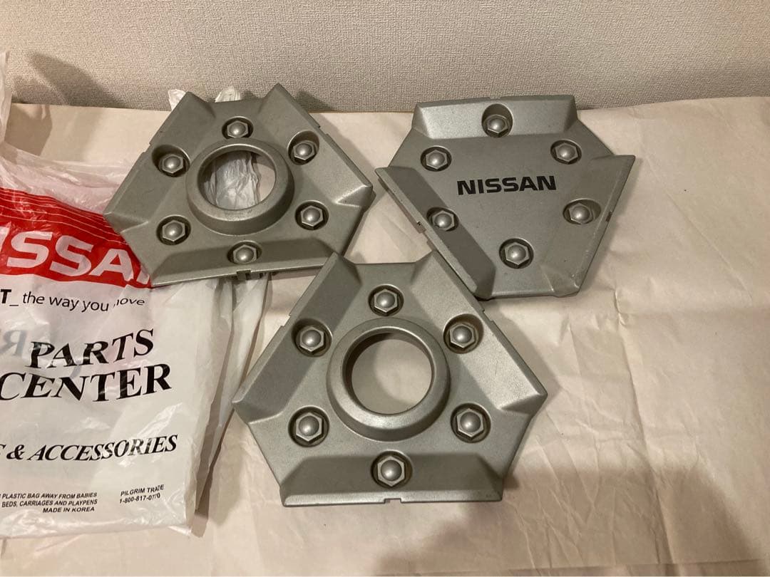 ダットサンD21 日産テラノUS仕様 純正ホイール ホイールキャップセット