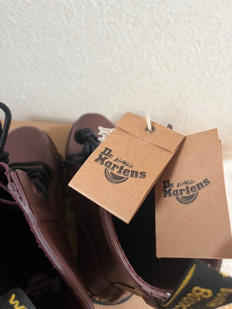 新品未使用タグ付】廃盤ドクターマーチンレインブーツチェリーレッド