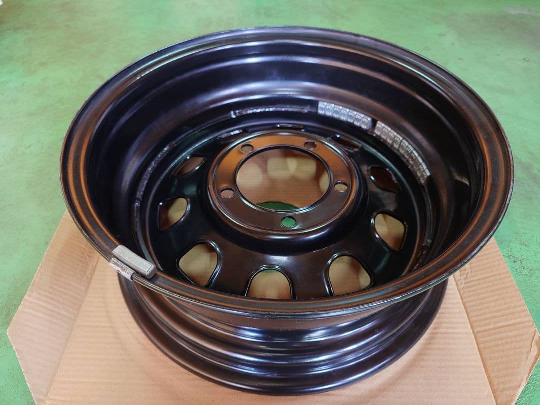 美品 ②ジムニーシエラJB74黒 16 デイトナスチールホイール 2/2