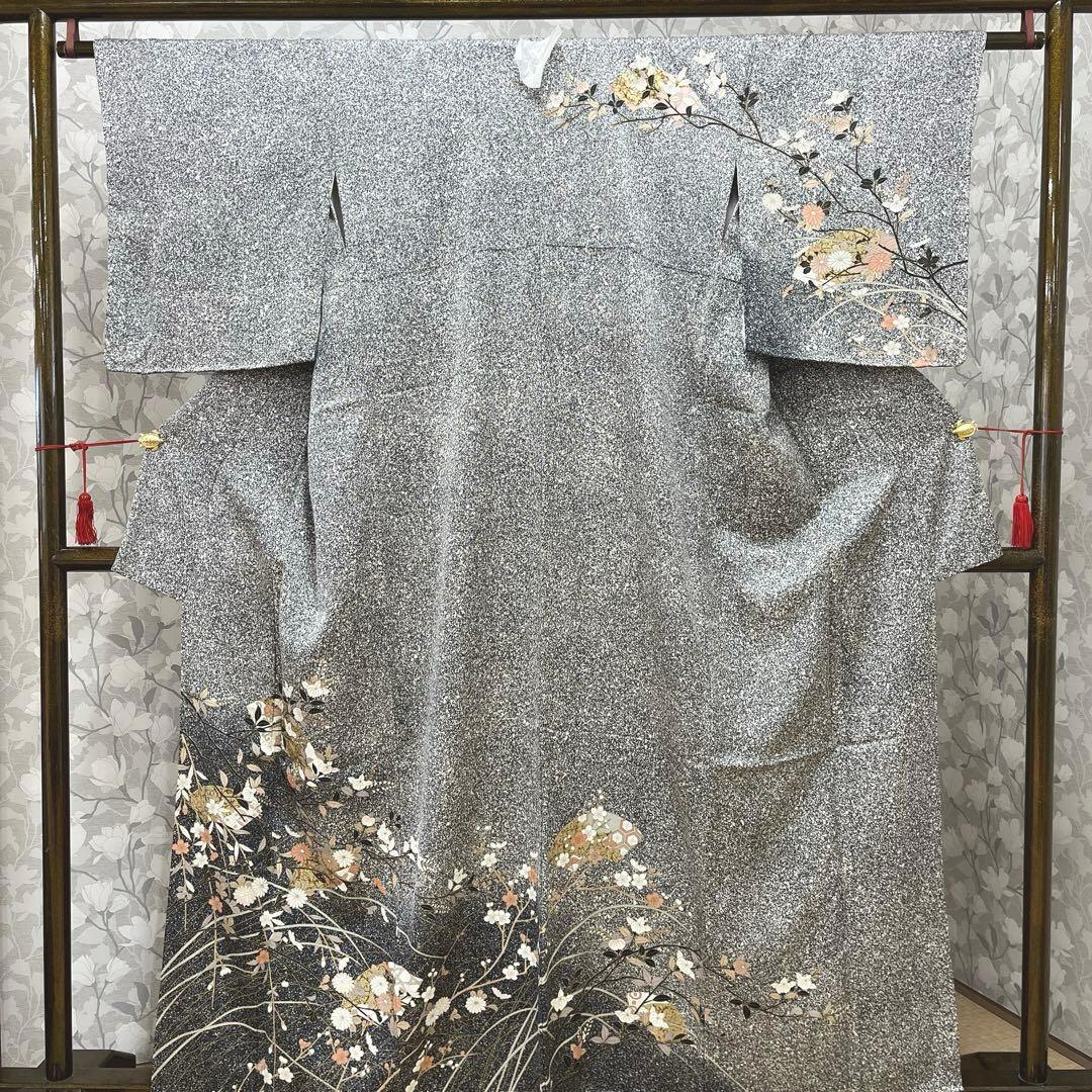 正絹 訪問着 たたき染め四季の花々(未使用品)【さが美】 - メルカリ