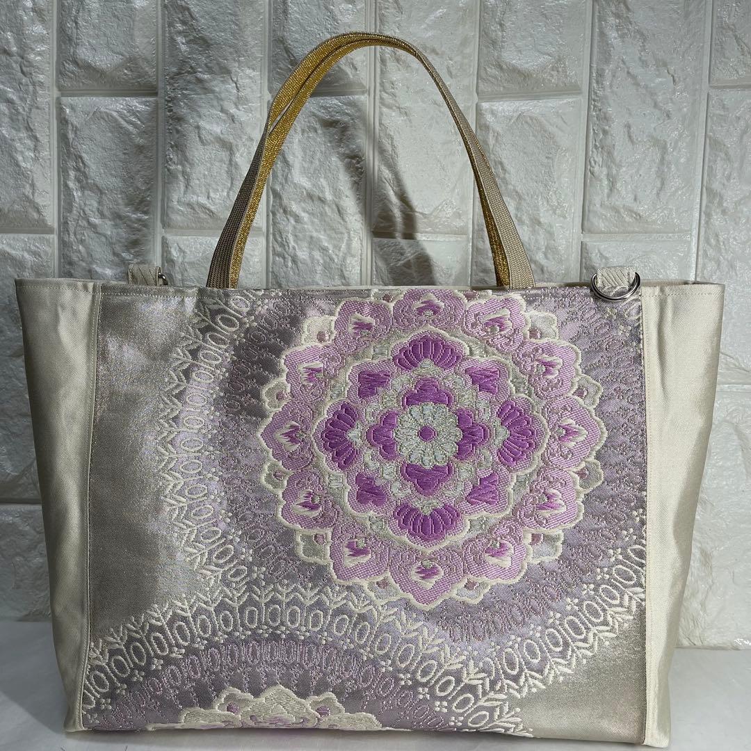 ラスト❣️C帯リメイクバッグ 美品✰︎正絹中古帯✰︎銀糸✰︎華紋