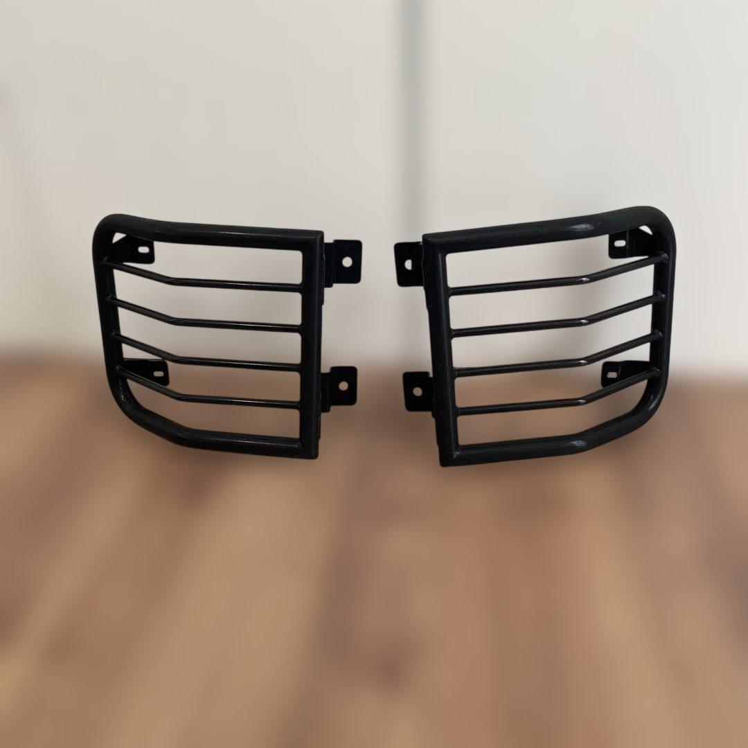 デリカ D:5 前期 Kaddis テールレンズガード 左右セット ブラック ロードハウス デリカ D5 前期 KADDIS テールレンズガード ブラック