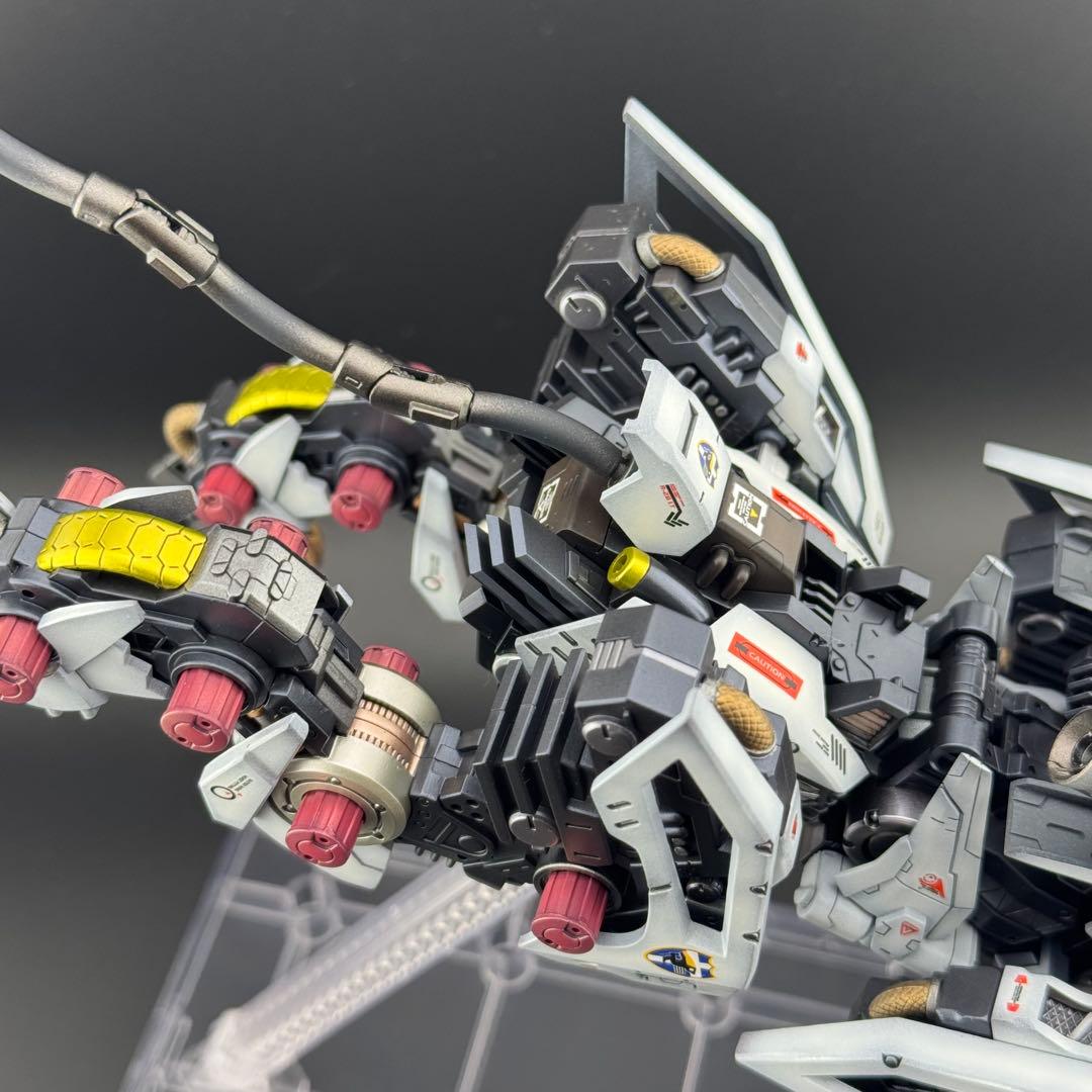 コトブキヤ HMM ゾイド ライガーゼロ 塗装済み完成品 - メルカリ