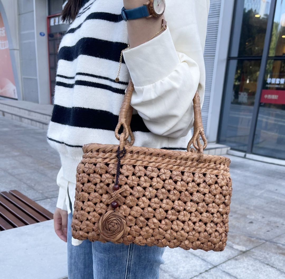 最高級 山葡萄 やまぶどう 六角花模様かごバッグ 二番皮半月丸 - 藤子