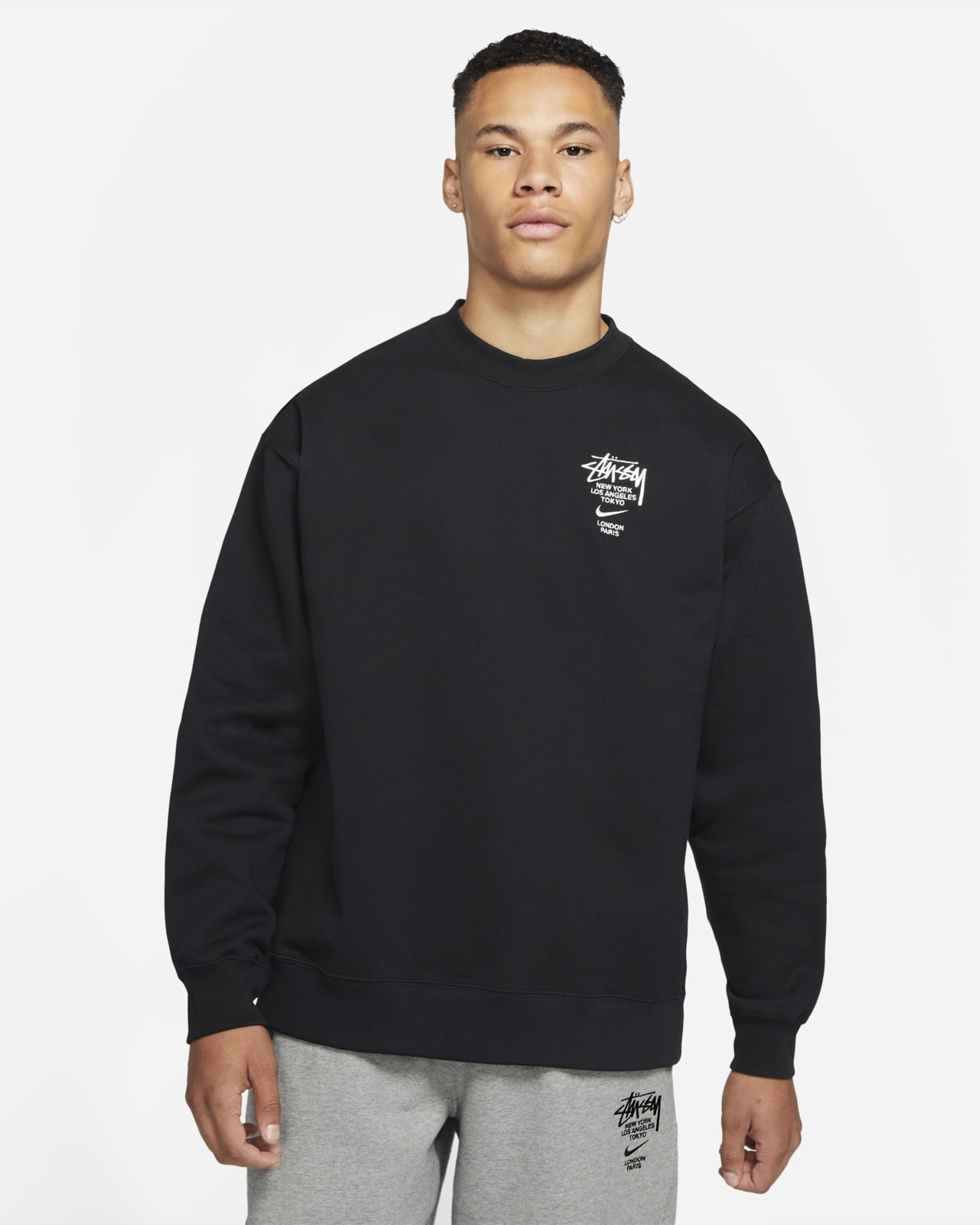 NIKE公式】Nike x Stüssy Apparel コレクション. Nike SNKRS