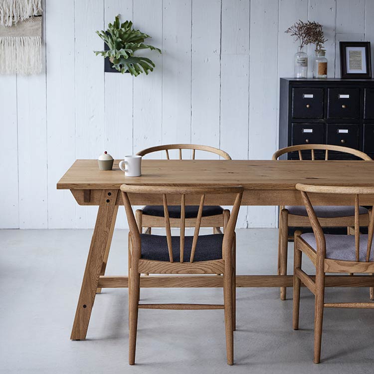 イロハ ダイニングチェア オーク | 家具・インテリア通販サイト CRASH