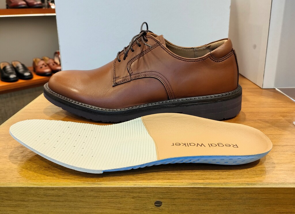 通勤や出張に便利！軽くて疲れにくい革靴 | 靴のリーガル