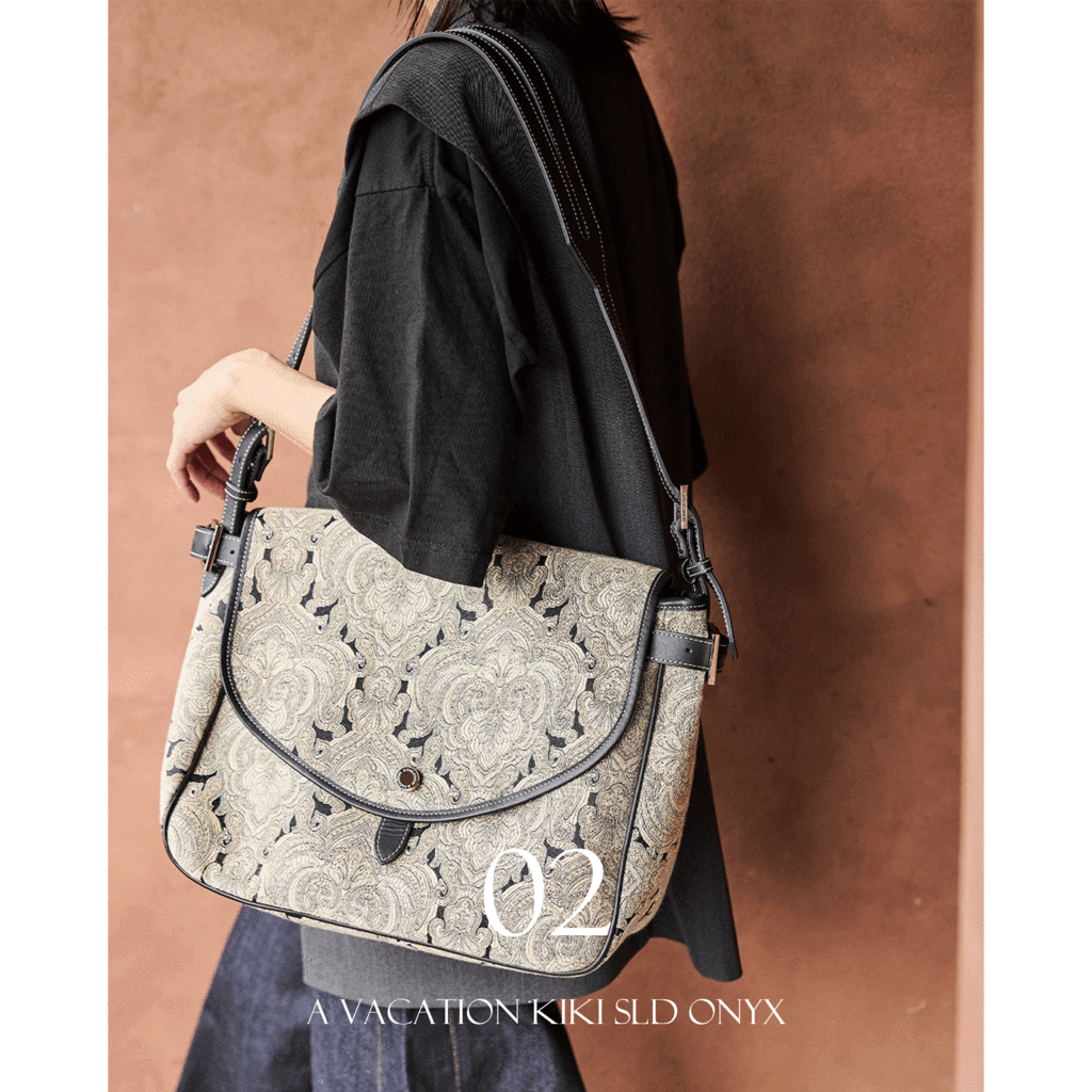 持つだけでこなれ感。A VACATIONの新作バッグが登場｜JOURNAL STANDARD