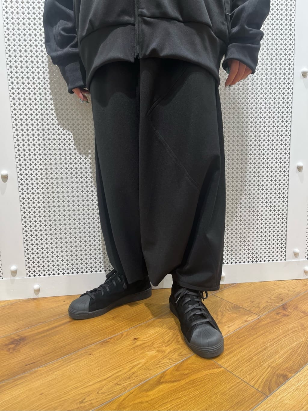 STAFF STYLING｜THE SHOP YOHJI YAMAMOTO