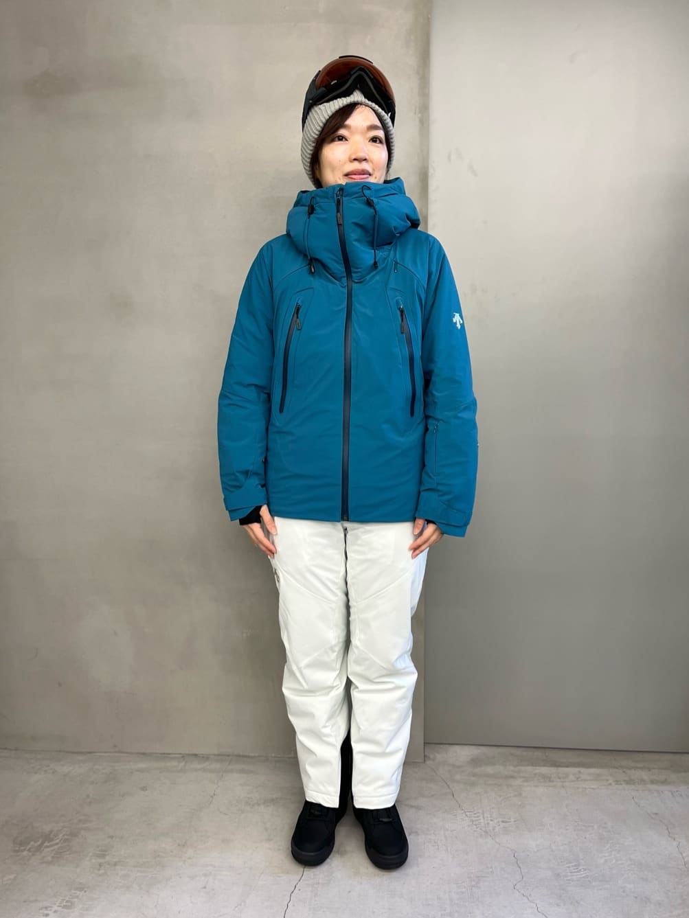 レディース エレッセ 青白花柄スキーウェア 上下 レディース エレッセ