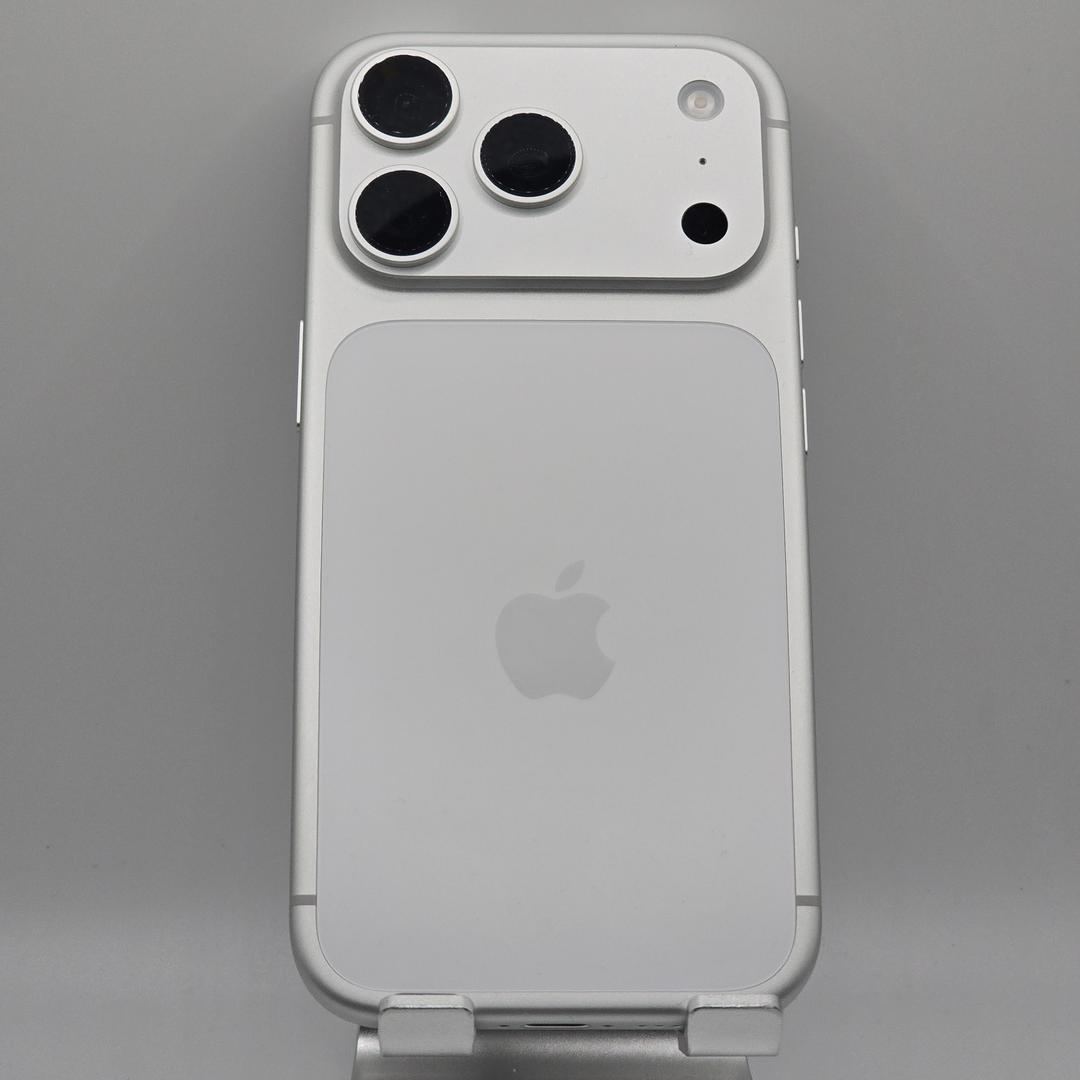 Apple iPhone 17 Pro - Unlocked, 256GB, Silver, A3256 - LACE22183