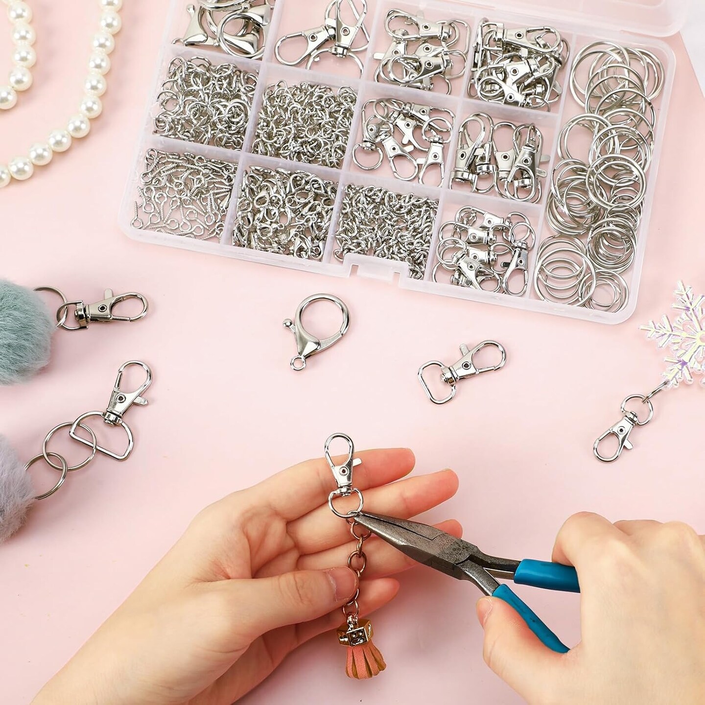 450-Piece Keychain Craft Kit – Includes Key Chain Clips, Lanyard