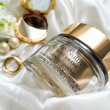 Re-Nutriv Ultimate Diamond Transformative Energy Moisturizer Creme