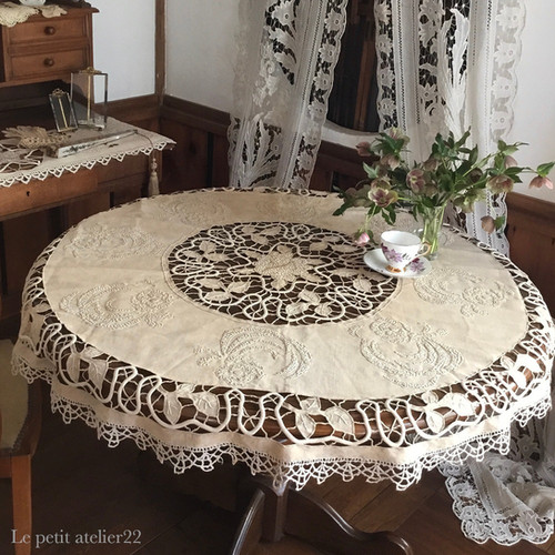 円形)フランス アンティーク リネン テーブルクロス カットワーク