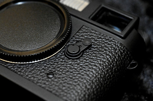 Leica M2 ブラック 通常塗装 高品位焼付塗装Repaintサービス | 復刻堂