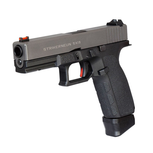 STRIKERNEUN | Carbon8