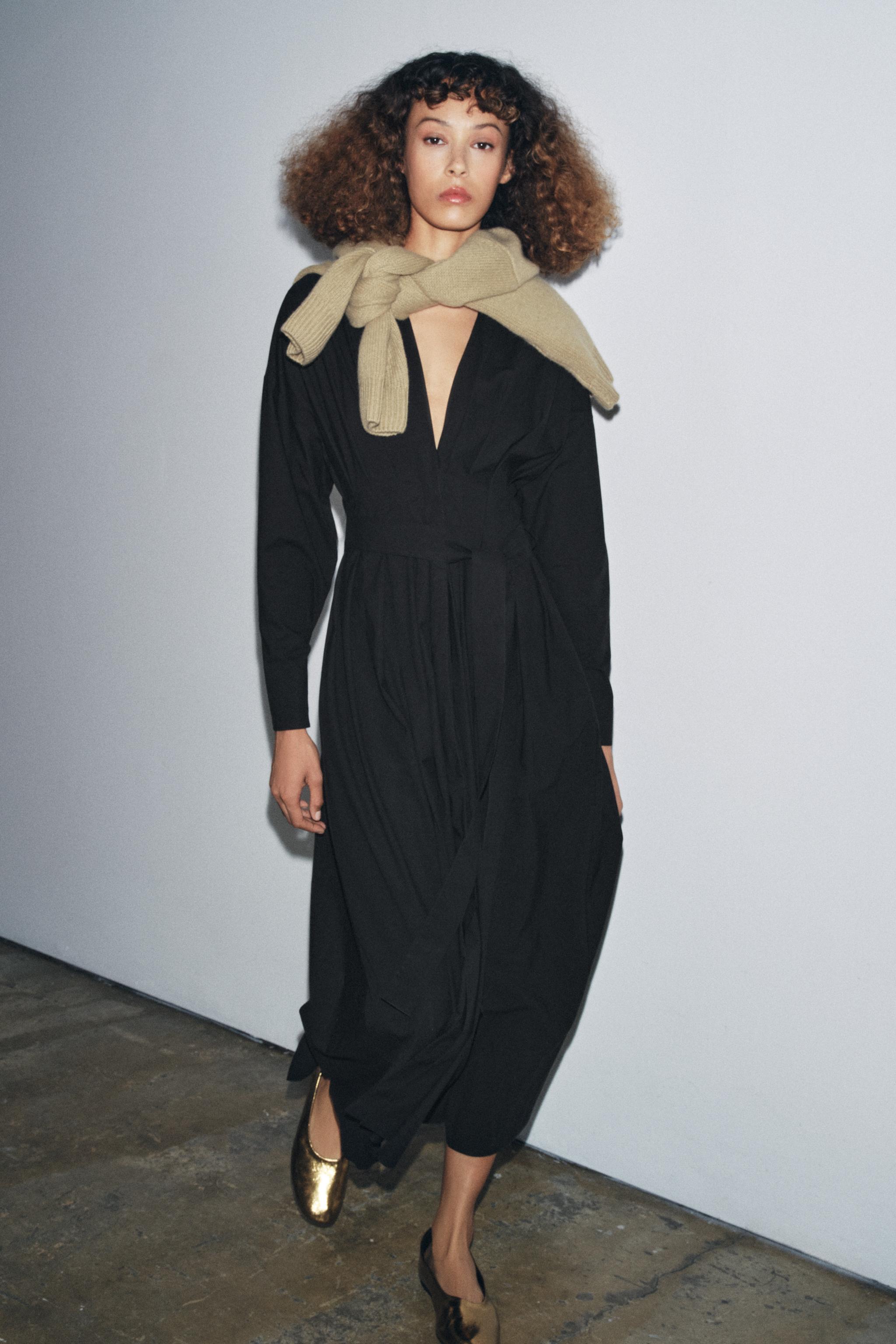 プリーツミディワンピース ZW COLLECTION - ブラック | ZARA Japan / 日本